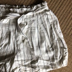 NWT AEO shorts